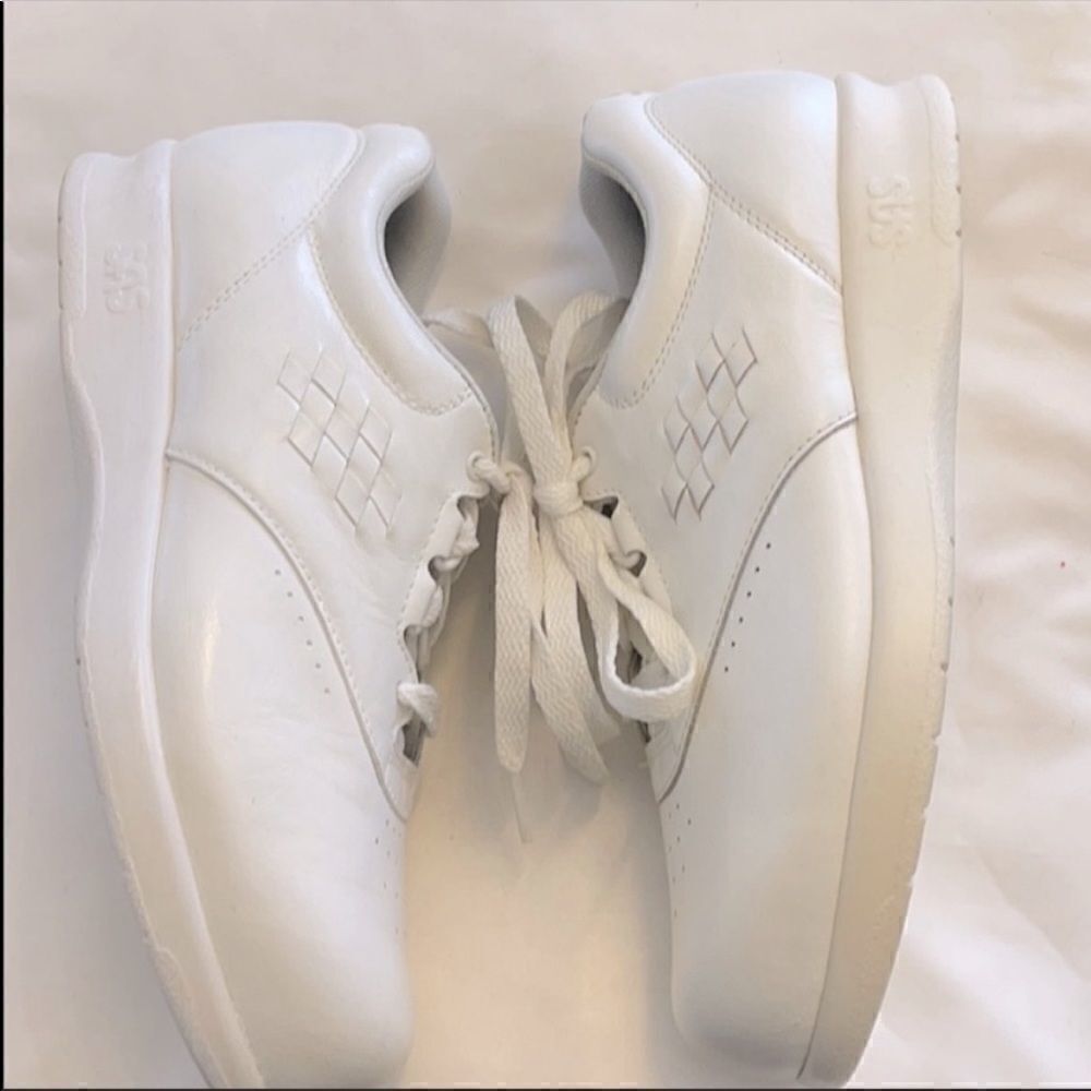 SAS WHITE LEATHER COMFORT SHOES. NEW. - Picture 2 of 7
